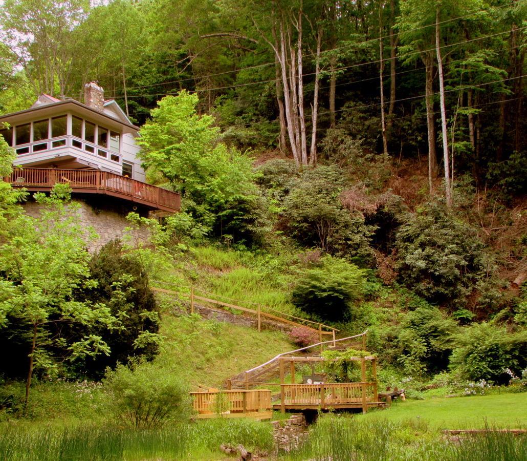 Red Leaf River Inn Уэйнсвилл Экстерьер фото